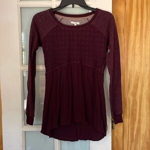 Maurices maroon long sleeved top